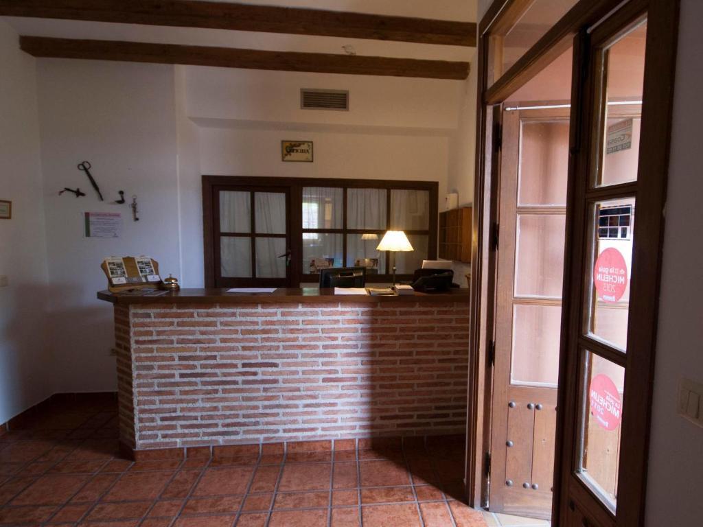 La Hosteria De Oropesa Bagian luar foto