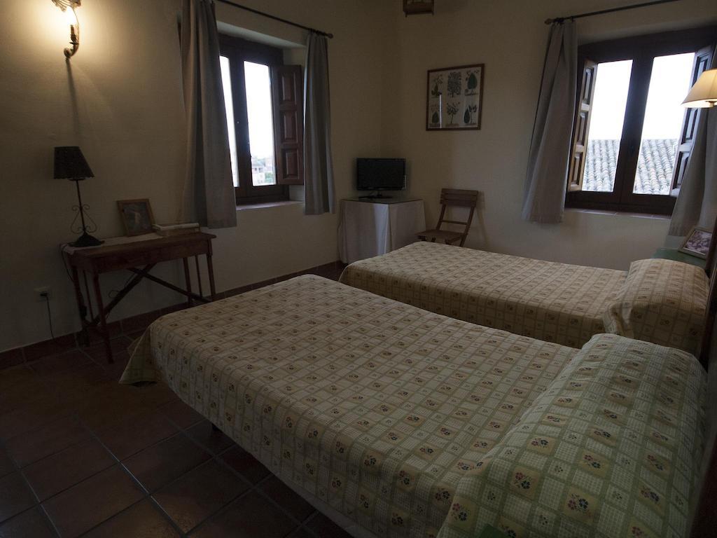 La Hosteria De Oropesa Ruang foto
