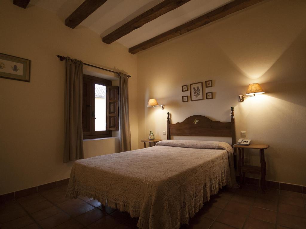 La Hosteria De Oropesa Ruang foto
